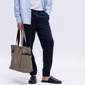 Lululemon Athletica Steady State Joggers 30” Size Medium Navy